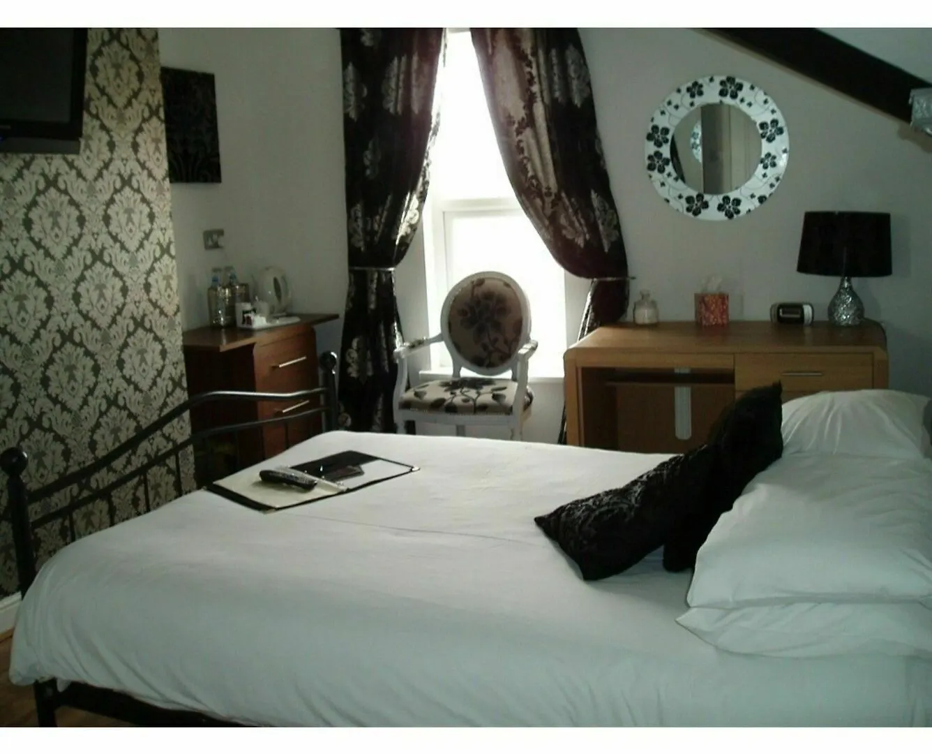 The Whittington And Cat Hotel Kingston upon Hull 4*,